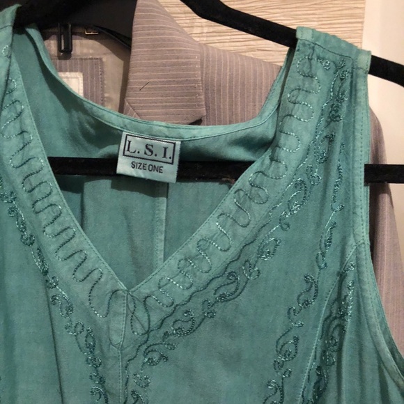 Festival ready green embroidered mix media dress - Picture 4 of 5